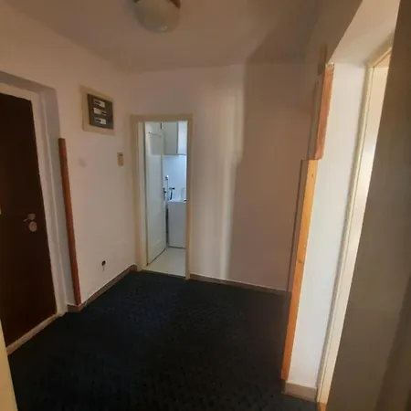 Apartment Lana