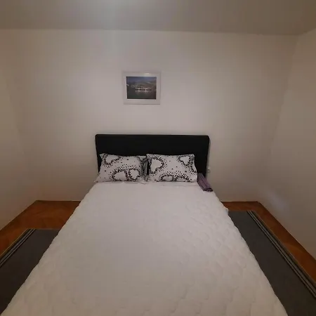 Apartment Lana