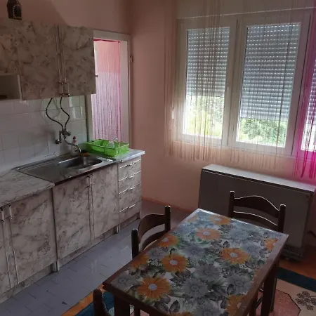 Apartman Lana