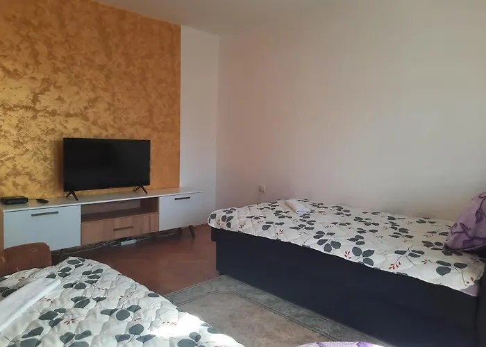 Apartman Lana *